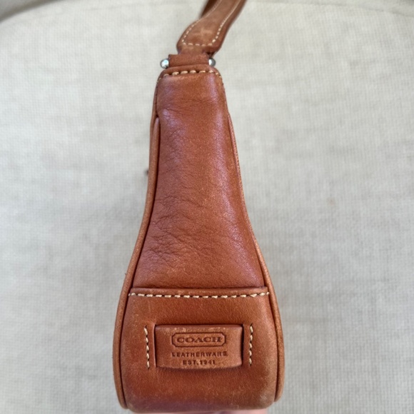 Vintage Y2K Coach Soft Brown Leather Demi Hampton Pochette Purse 7785 - Picture 2 of 12